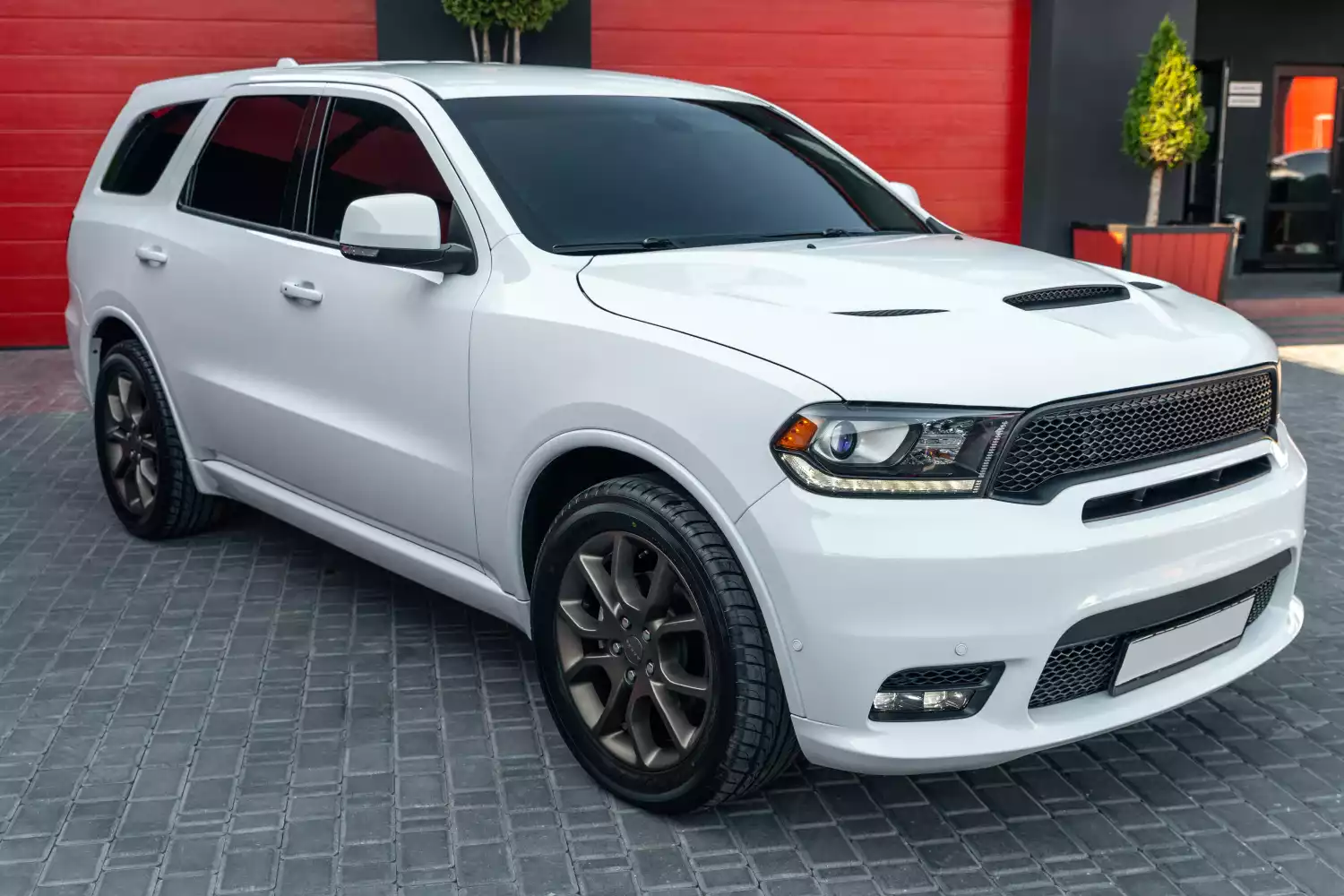 trash containers for Dodge Durango